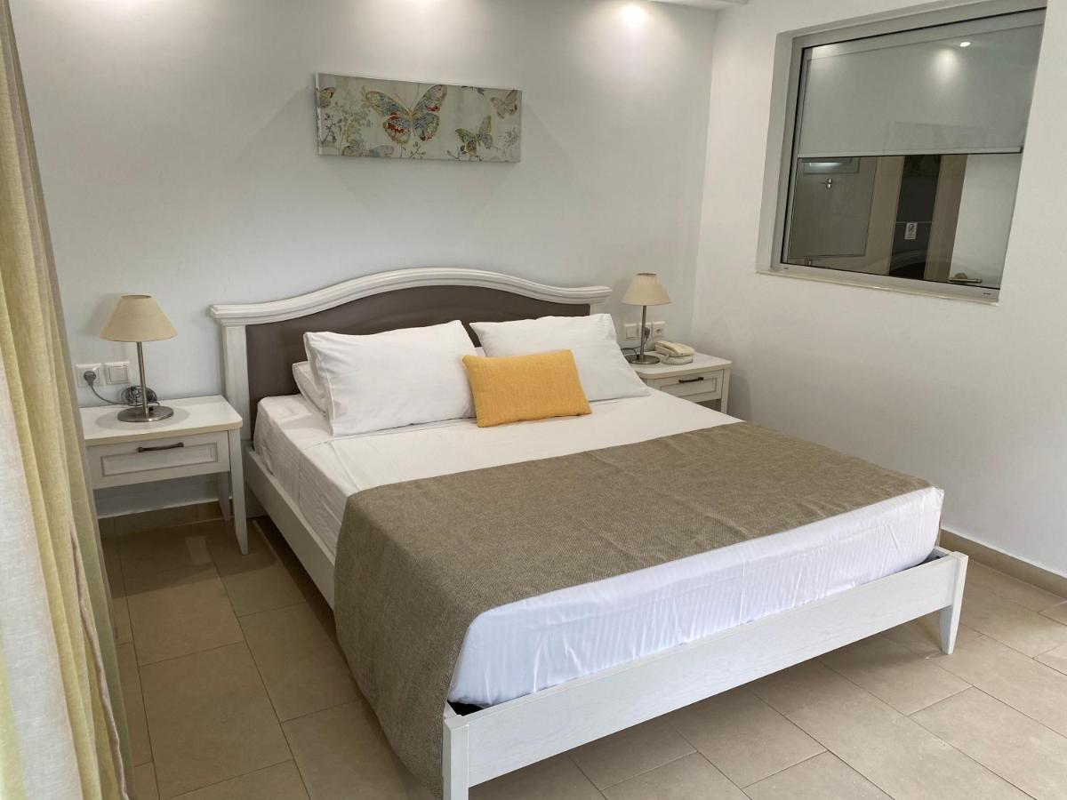 Aroma Creta Bed And Breakfast 考特索纳里 外观 照片